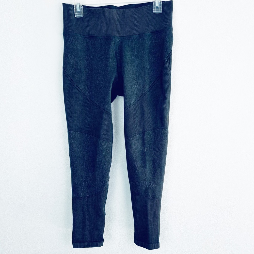 Offline by Aerie size L gray seamless leggings